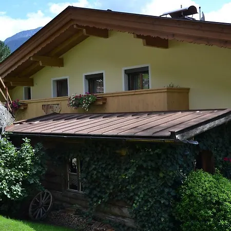 Mit Herz Apartment *